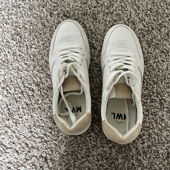 Court Sneakers in White Leather - Picture 5 of 6